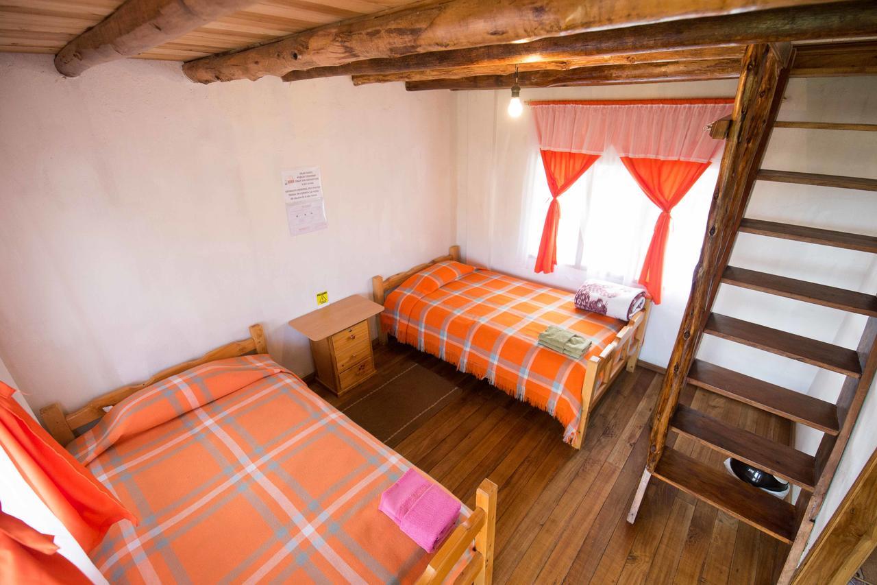 Hostal Taita Cristobal Isinlivi Eksteriør billede